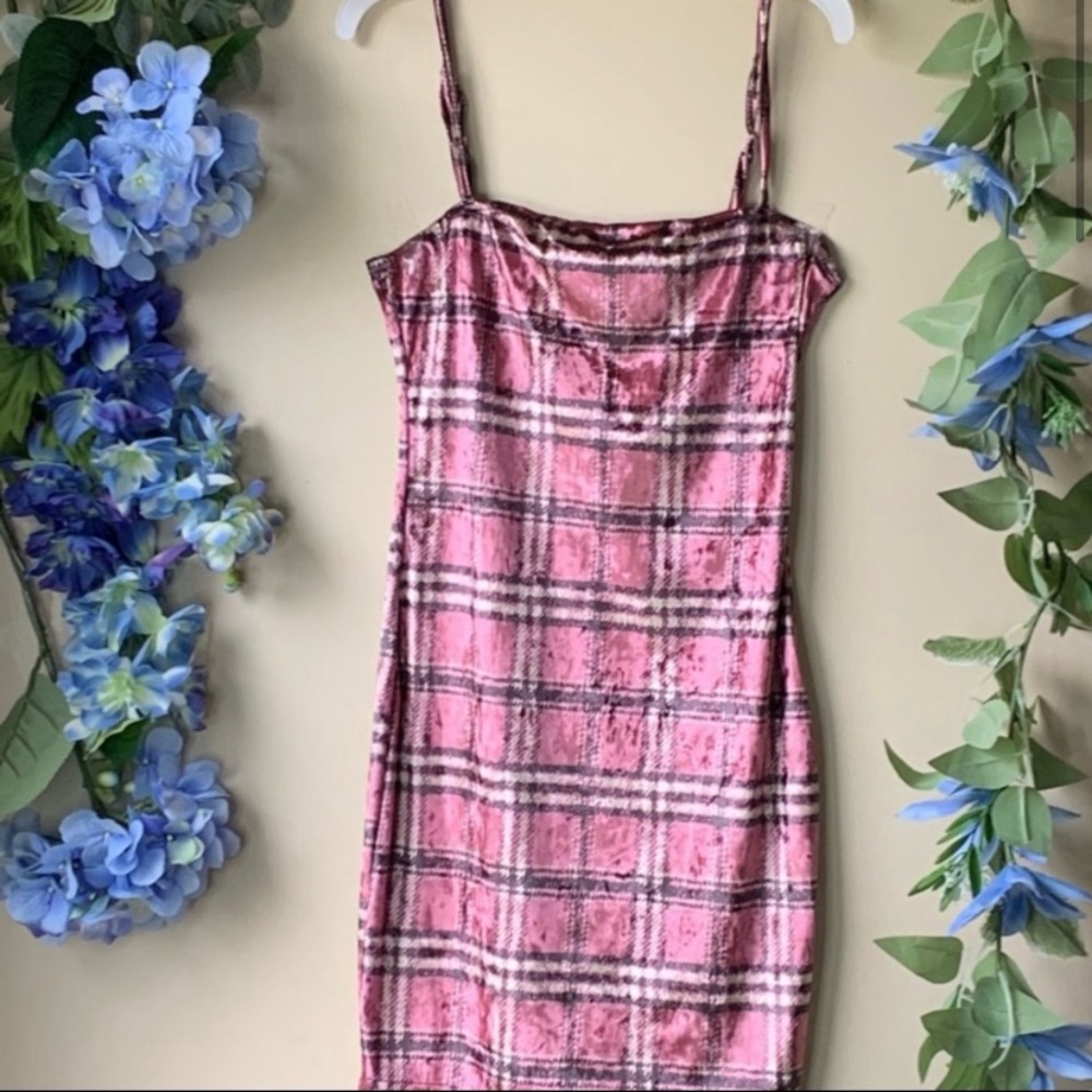 SHEIN Pink Tartan Bodycon Dress